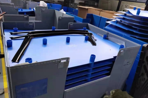 Why Returnable Packaging Serves Modern Logistics Trends