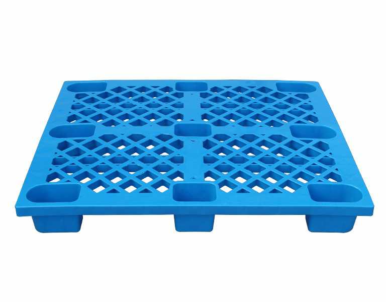 1008 Vented Deck Nestable 9-Leg Plastic Pallet